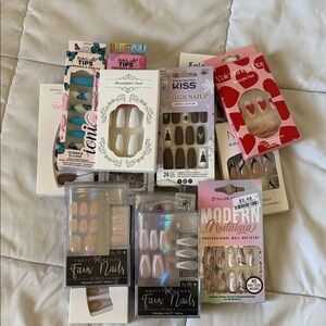 15 Packs of Assorted Faux Nail Sets